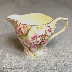 Shelley Maytime Fine Bone China made in England gold gild rim Vintage no. 823343